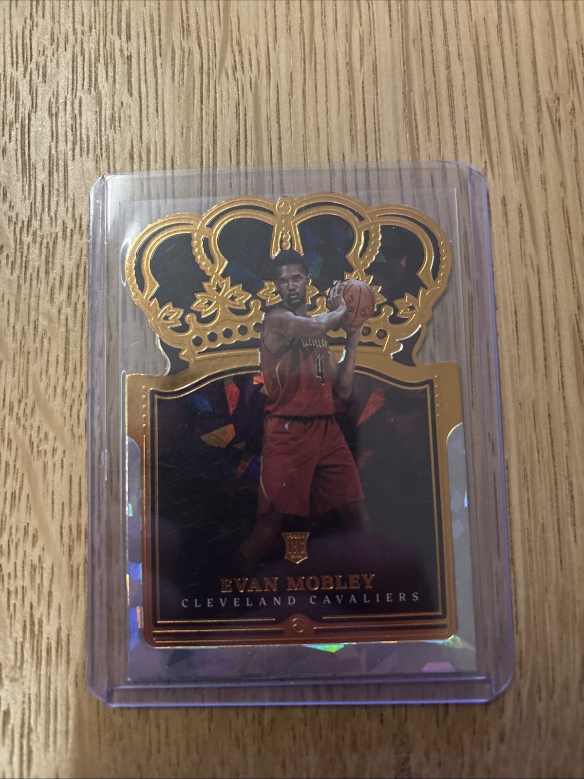 2021-22 Panini Crown Royale - Evan Mobley #89 Crystal (RC)