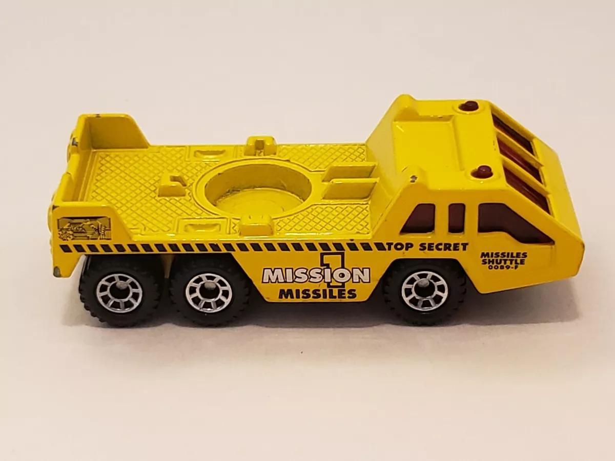 Matchbox Transporter Vehicle MISSILES 1 150 1985 YELLOW Truck Car 1 64 Die Cast