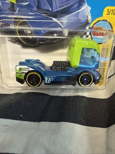Rig Heat 120/365 Legends of Speed 5/10 2017 Hot Wheels NEW - Picture 2 of 3
