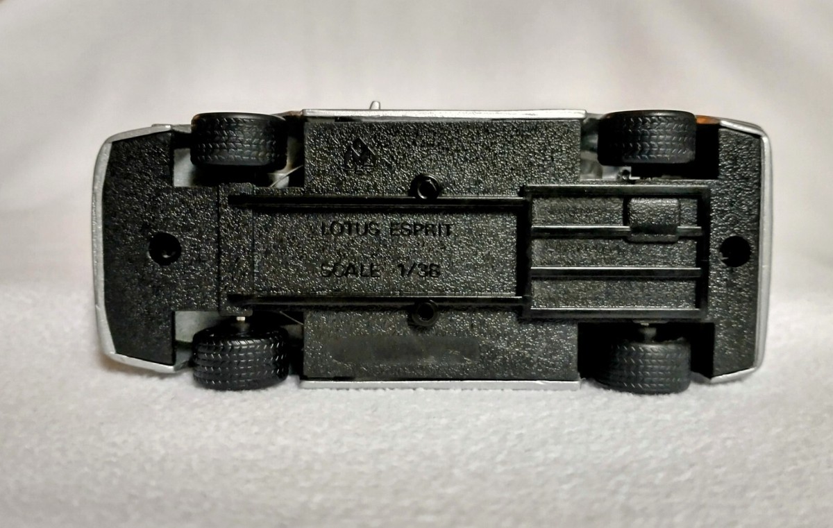 ミニカー Spark 1/43 Lotus Esprit S 300 n61 LM1994 MC Toys