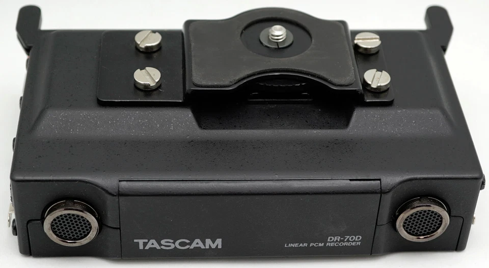 TASCAM DR-70D 4-Channel Audio Recording Device for DSLR Cameras - Black - Image 4 of 4