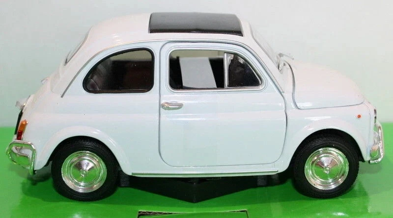 WELLY 22515 - Fiat 500 Nuova 1:24 Echelle Die sous Pression Modèle T48 Post - Photo 2/4