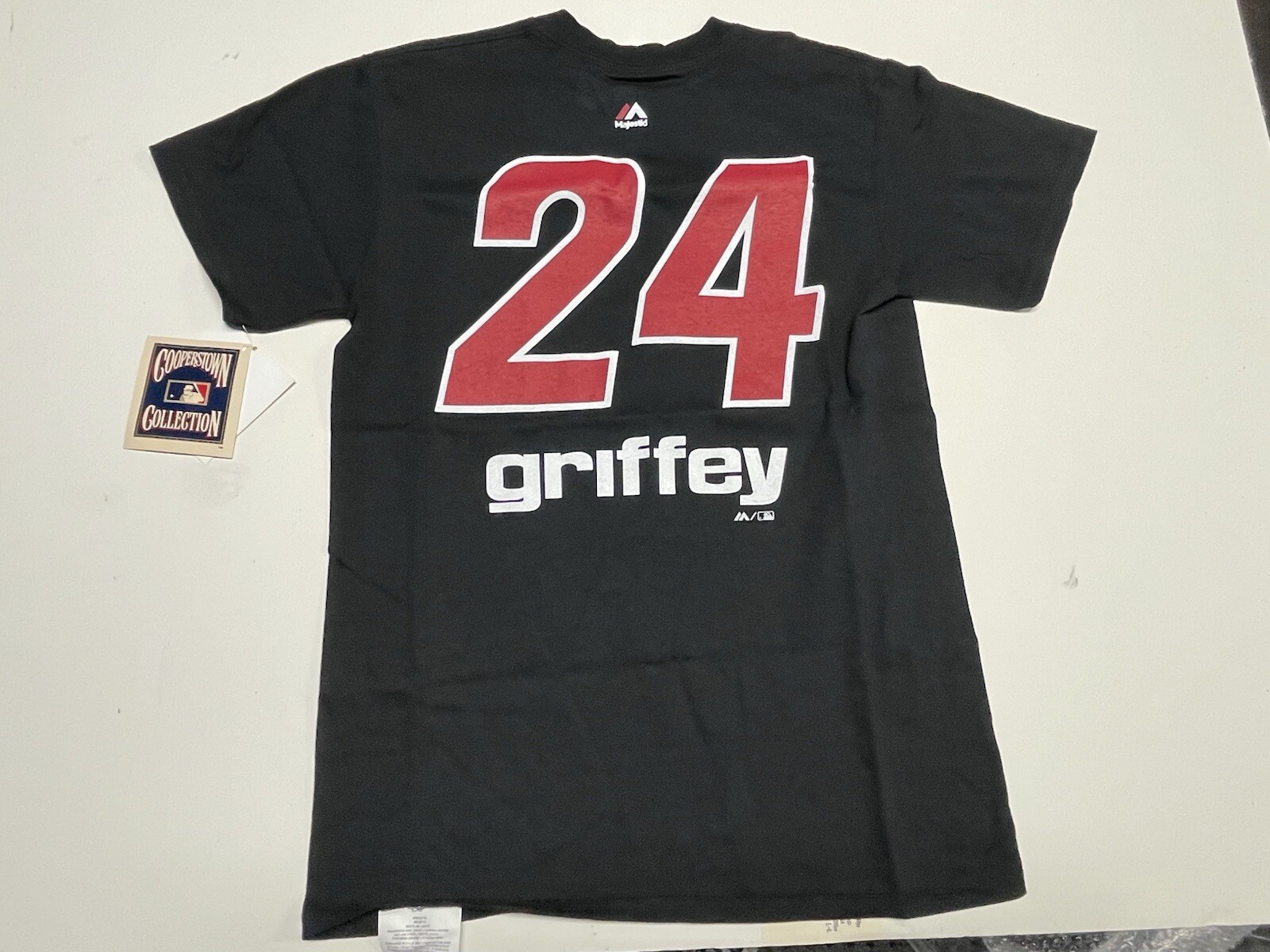 ALTRA T shirt Griffey Jr nuova con etichette adulto (vedi foto per dettagli) Buona caccia!