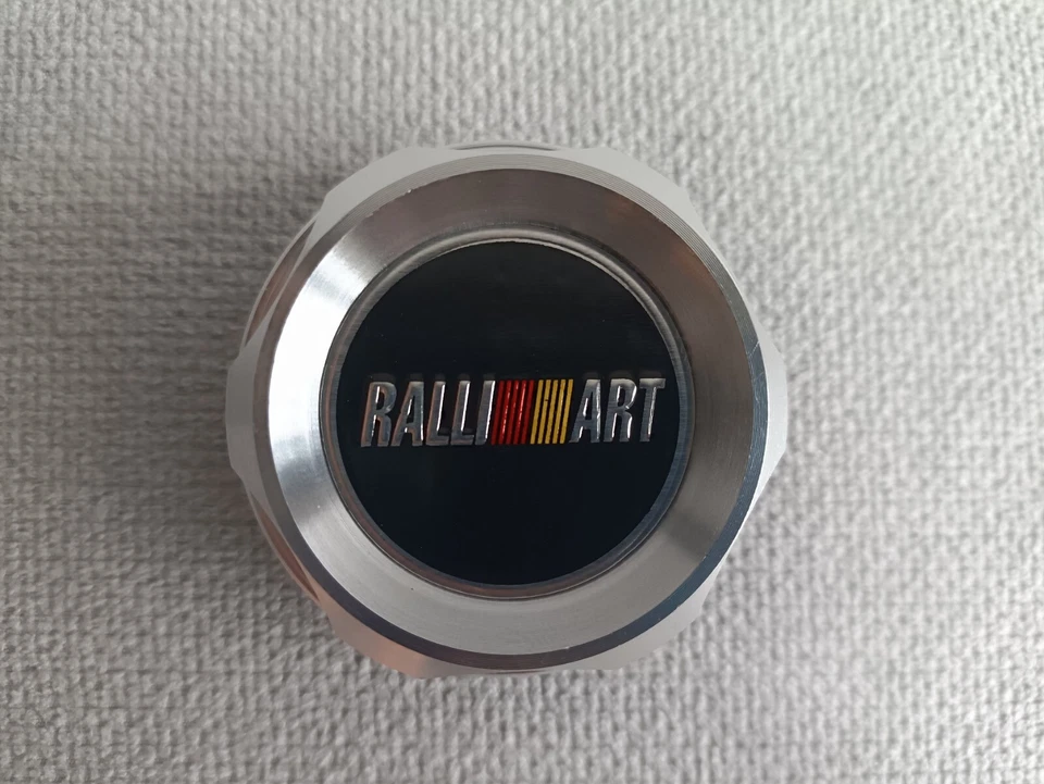 TAPA DE LLENADO DE ACEITE DE MOTOR CROMADA RALLIART PARA MITSUBISHI LANCER EVO 4G63 ECLIPSE GT Foto 2 de 4