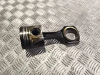 Piston avec bielle
