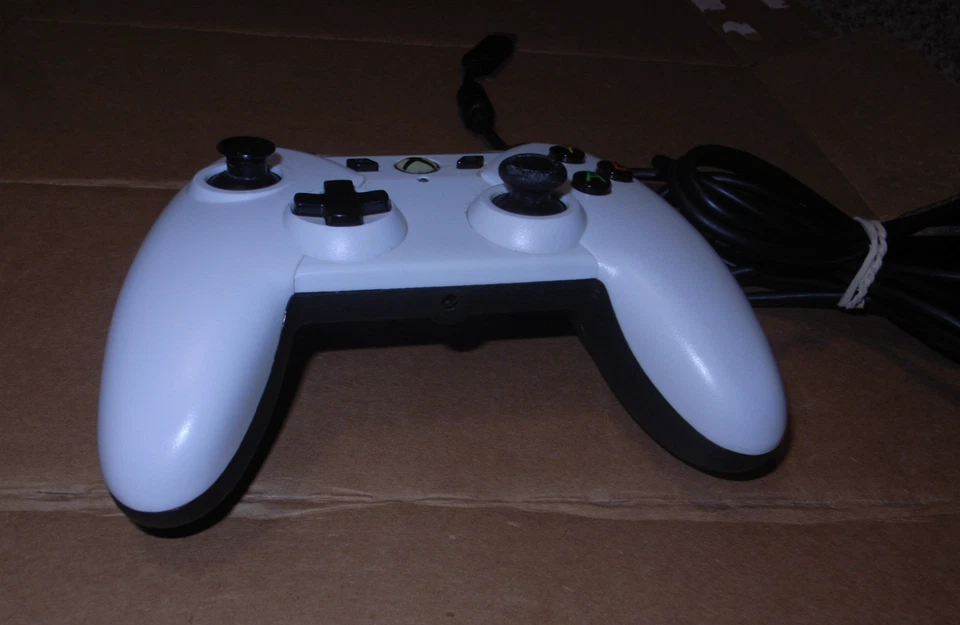 Mando Xbox con cable - Para X/XS, One, 360 + USB + Enchufe de micrófono de 3,5 mm - Probado Foto 4 de 4