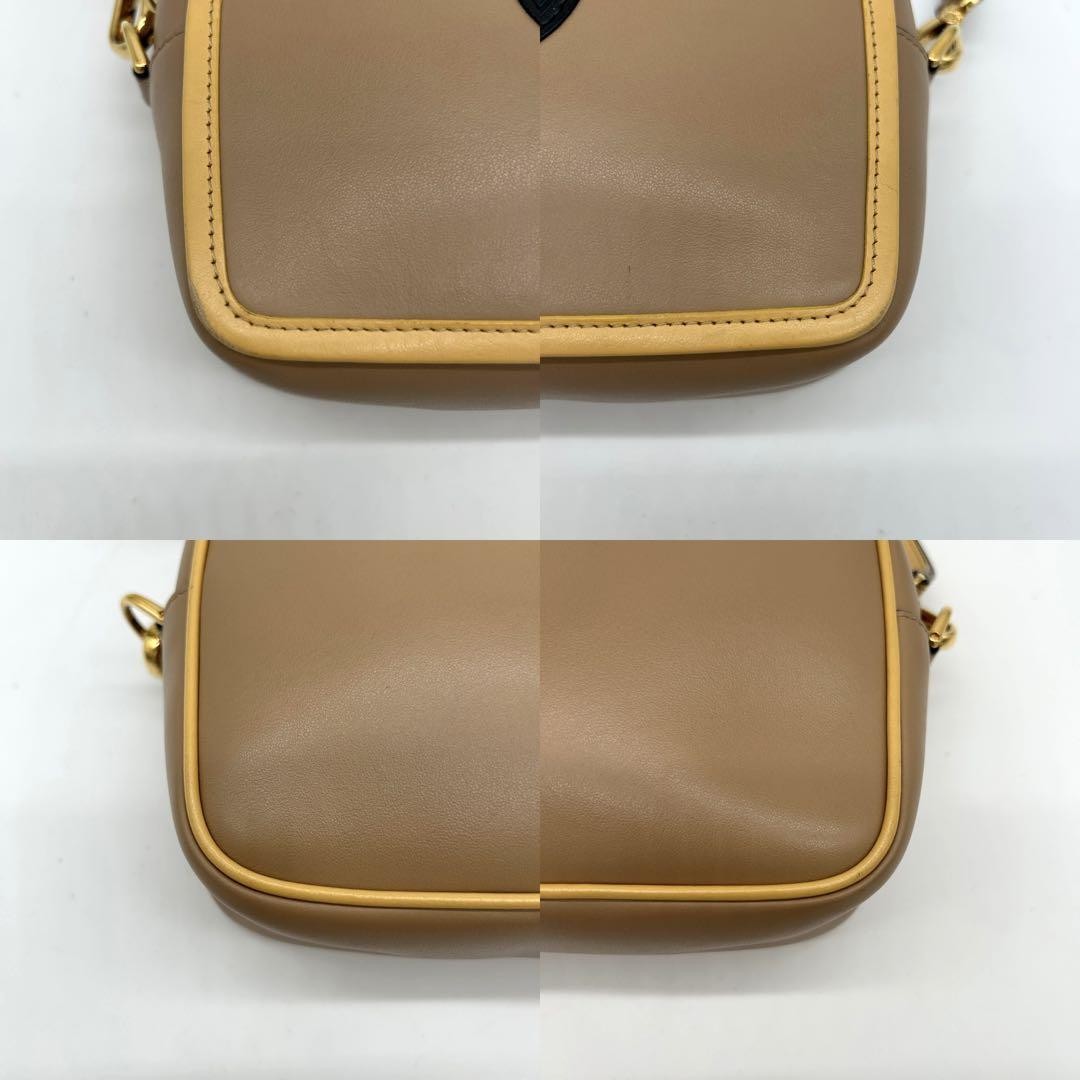 SAINT LAURENT Borsa a tracolla Fendi Pochette Cam in pelle beige usata