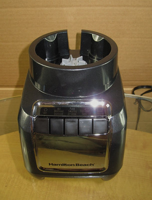 Hamilton Beach Wave Action Blender  Black Motor Base Model 53519W Tested Working