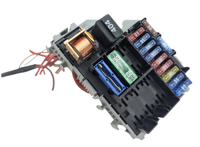 03-10 Porsche Cayenne S 955 957 Power Distribution Fuse Relay Box