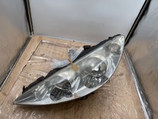 Scheinwerfer links Peugeot RCZ Baujahr: 2011 Halter gebrochen / matt Scheinwerfer links Peugeot RCZ Baujahr: 2011 Halter gebrochen / matt