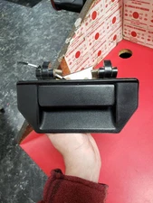 Door Handle Exterior Assembly Tailgate Fits 00 FRONTIER 181330