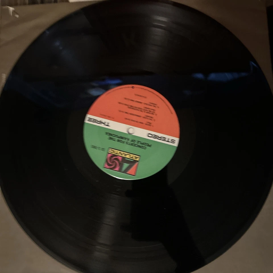 Concerts For Kampuchea 1981 vinyl 2x LP excellent The Clash Queen The Who Vg++ — 第 2/4 张图片