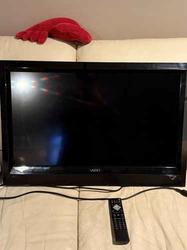 VIZIO HD 32" 720P LED Smart TV with Dual-Band WiFi 5, TV Apps - VHD32M-0807