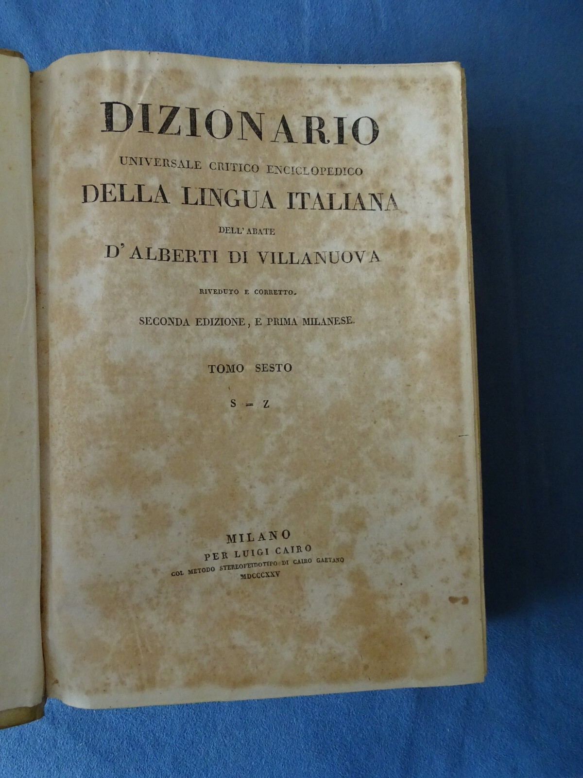 Foto 9 di 10