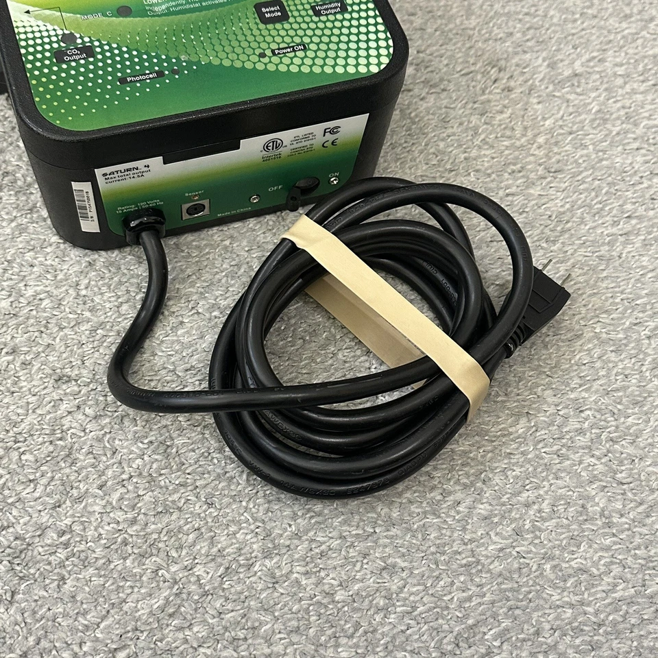 GROWERS  Titan controls Saturn 4 digital environmental controller - Image 2 of 4