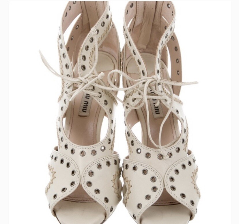 MIU MIU Grommet Lace-Up Heels in Beige Leather-Made in Italy-Size
