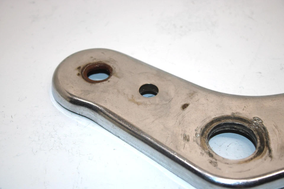 Árbol triple superior 83 Suzuki Alt125 3x9 modelo D OEM 51310-24300 AS12 Foto 4 de 4