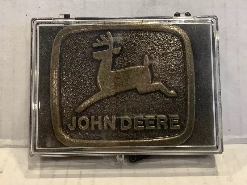 John Deere Belt Buckle With Case