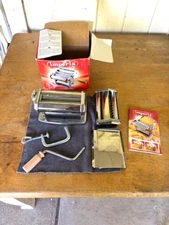 Imperia Progressive Pasta Machine Maker Red Made In Italy DAL 1932 EUC