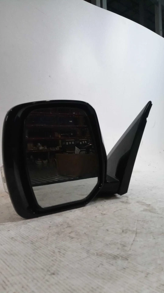 2018 Nissan Armada Left Door Mirror Assembly Black 513868 Used 115K Miles Foto 2 de 3