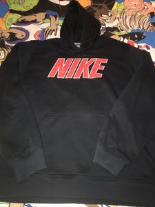 nike workout sweatshirt
