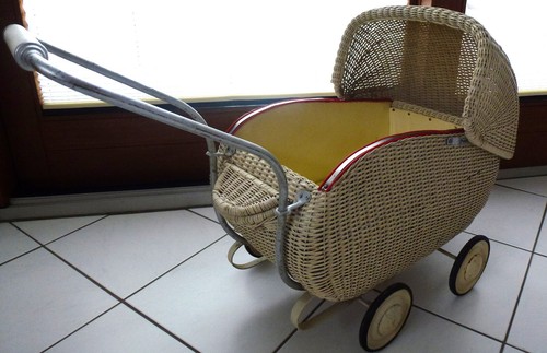 Antiker Korbpuppenwagen 50iger Jahre - Bild 2 von 5