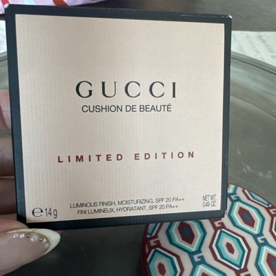 **Limited Edition** Gucci Cushion De Beaute Foundation! Shade 2.5 New 