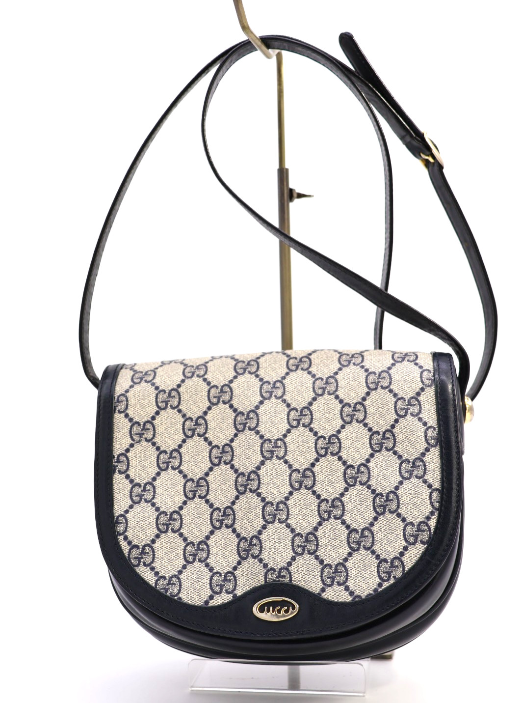 Gucci Vintage Bag Shoulder Bag Crossbody Purse GG Supreme Leather Navy Authentic