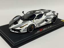 BBR Ferrari Laferrari 2013 Con Vetrina With Showcase 1:18 P1867CAMO