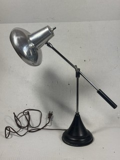 Herda Mid Century Desk Industrial Lamp Tested Working Good Condition