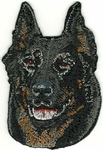 1 5/8" x 2 1/2" Beauceron Dog Breed Portrait Embroidery Patch - Afbeelding 1 van 1