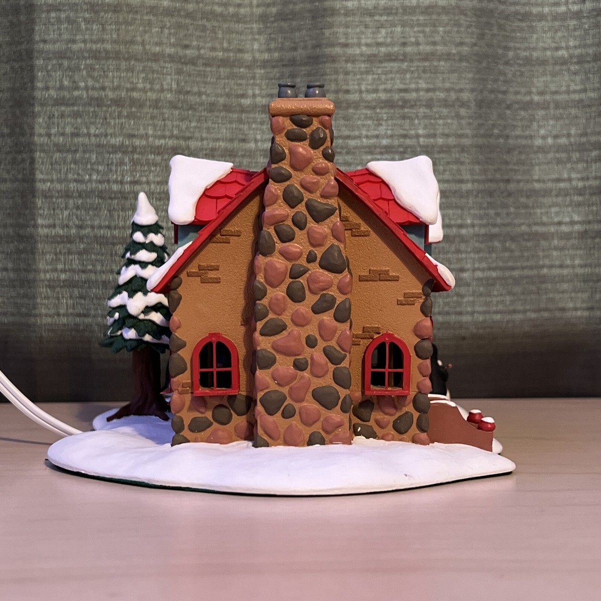 Danbury Mint Disney Winter Wonderland North Pole Village Hall In