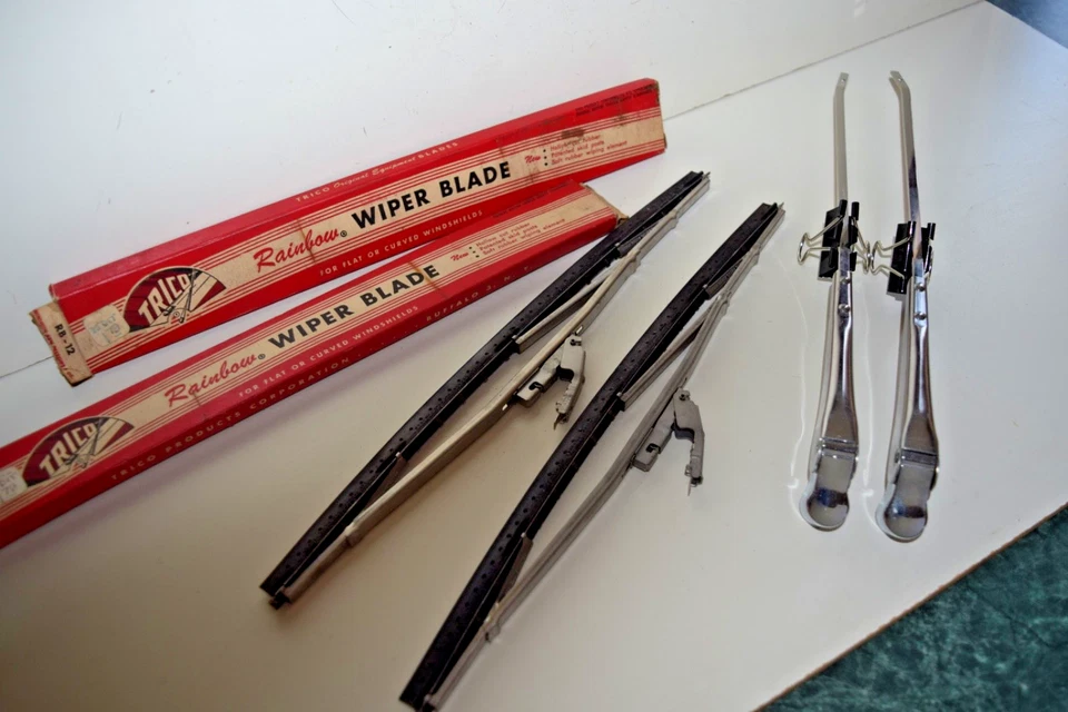 Ford Fairlane Crown Victoria 55 1955 Sunliner limpiaparabrisas brazos y cuchillas par Nuevo de Lote Antiguo Trico Foto 3 de 4