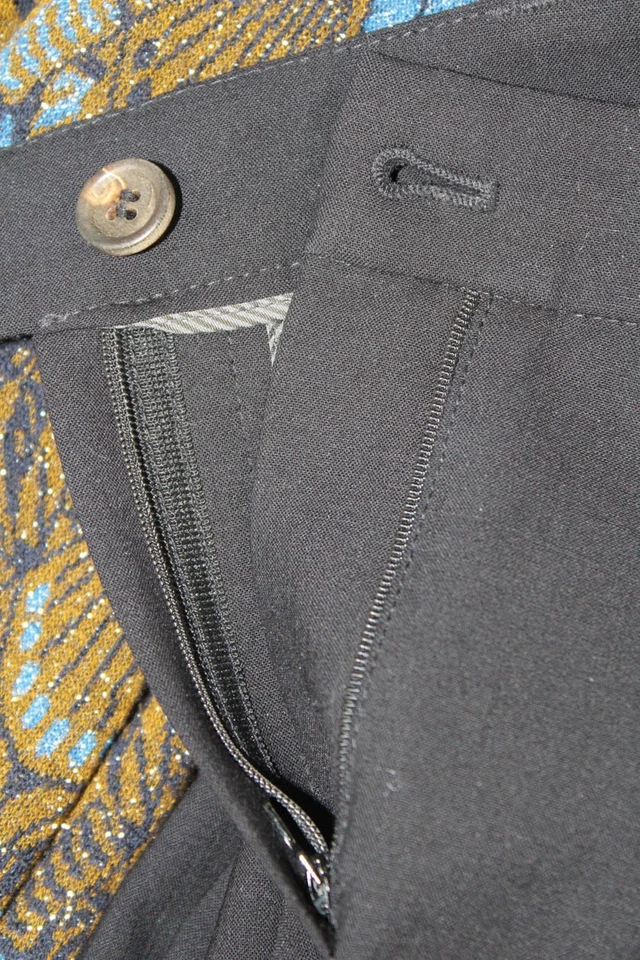 Pantalones de vestir al tobillo Brunello Cucinelli para mujer negros de lana virgen talla 4 Foto 4 de 4