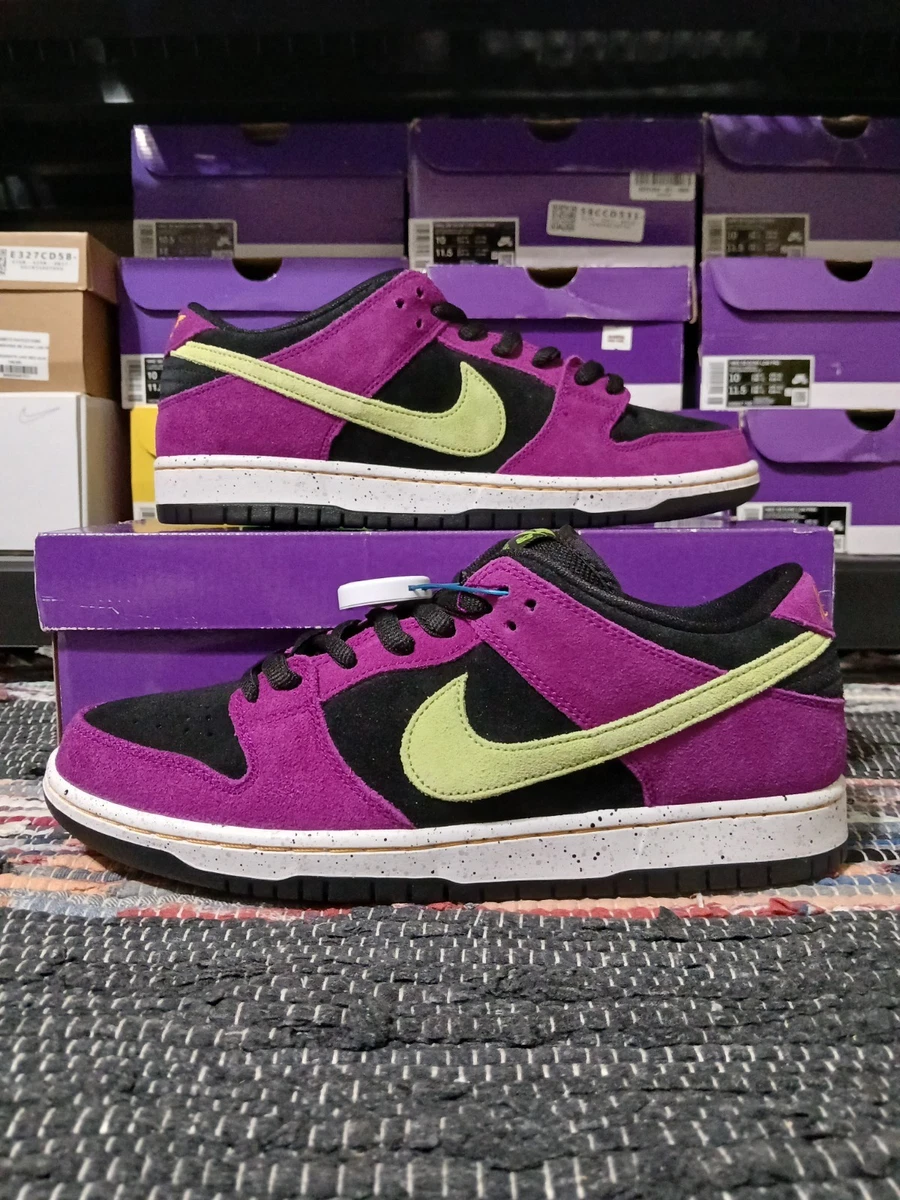 Preços baixos em Nike Dunk SB Low Purple Suede | eBay