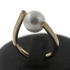 Brilliant Akoya cultured pearl ring 750 gold 18 kt yellow gold value 2600,-
