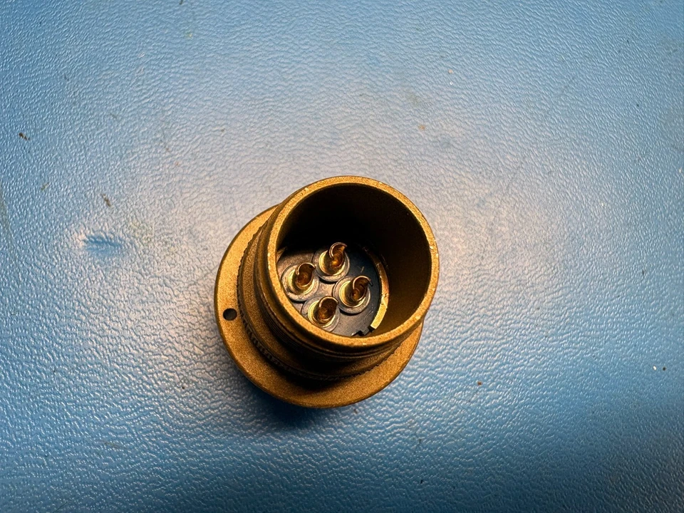 (5-Pack) Amphenol MS3106A14S-2P Circular Connector Plug SIZE 14S, 4 POS, 1 PORT - Image 4 of 4