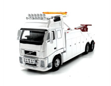 1:76 White Volvo FH City Rescue Vehicle Tow T...