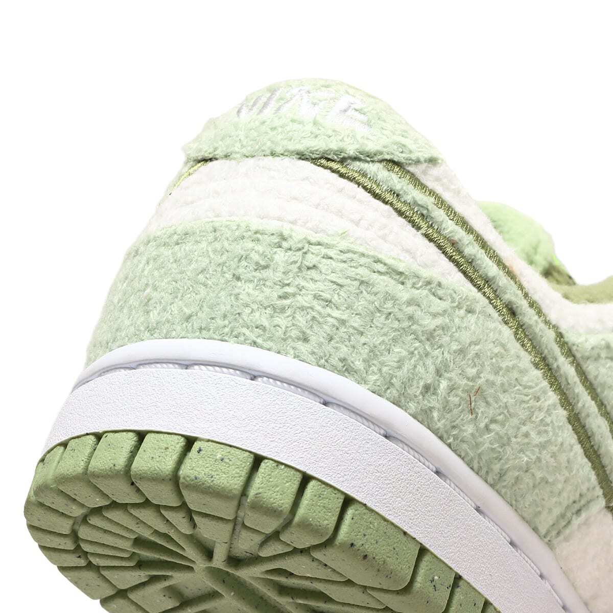Nike WMNS Dunk Low SE Honeydew DQ7579-300 US W6.5 - 12 | eBay