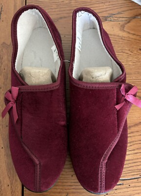 Plush Adjustable Dr Keller Viola Slipper Burgundy Velour XL 9/9.5
