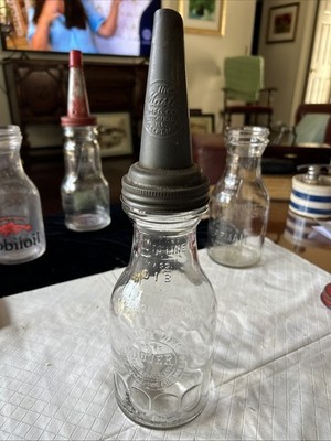 Vintage DOVER No. 80 Thumbprint 1-Quart Glass Oil Bottle w/ MASTER MFG Spout