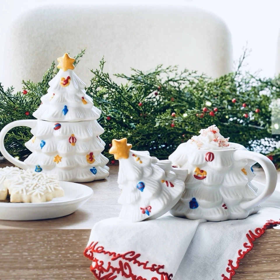 Taza de gres árbol con tapa Navidad en el campo granero de cerámica ~ blanca - nueva en caja Foto 2 de 2