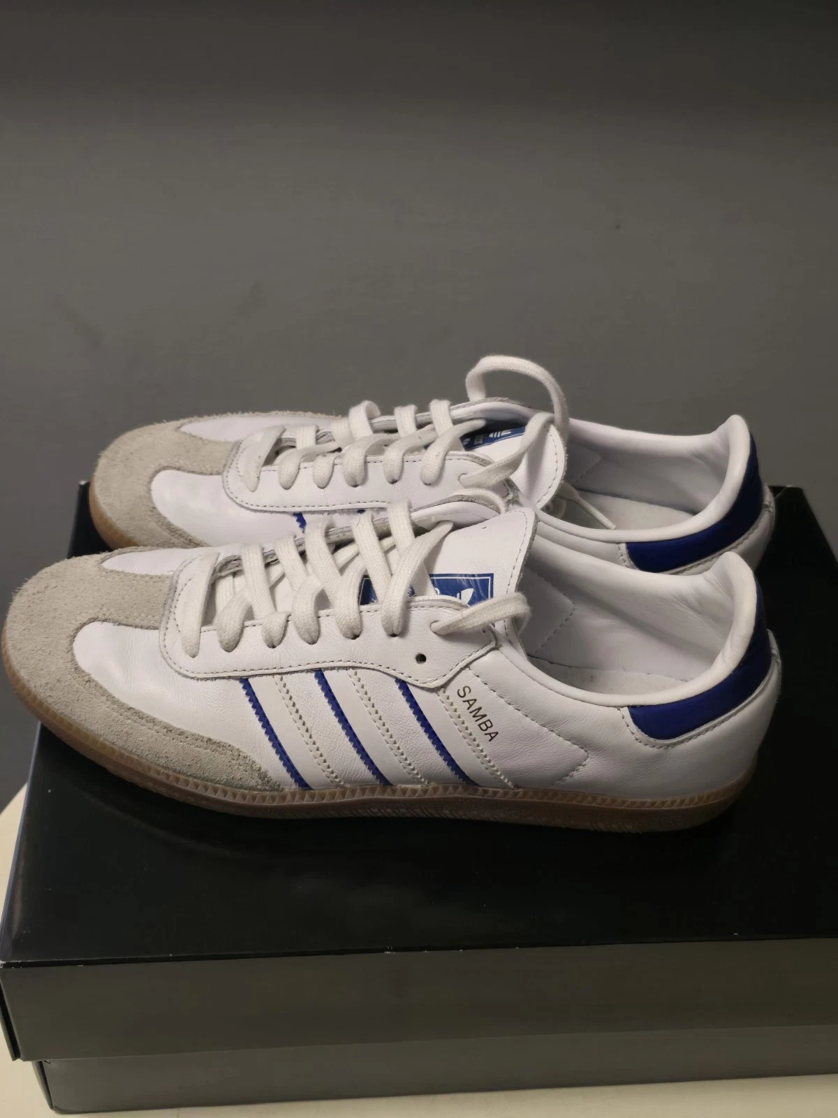 Adidas Samba Flat Bianco Blu Lucido IG2339 Uomo Taglia 9 M Donna 10 5