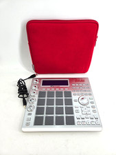 Akai Professional MPC Studio Music Production Controller - Silver