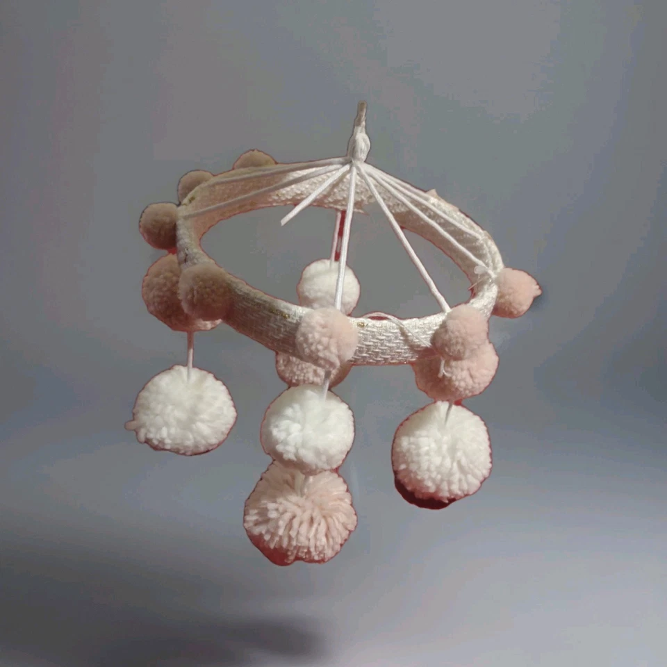 Soft Baby Pink Pom Pom Baby Mobile Unique Vintage Mobile Crib - Изображение 2 из 3