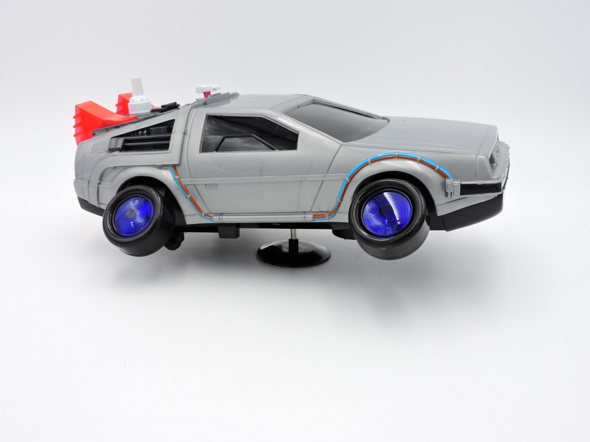DOC BROWN'S 　デロリアン　バック・トゥ・ザ・フューチャー 1/36 デロリアン バックトゥーザフューチャー DeLorean DMC-12