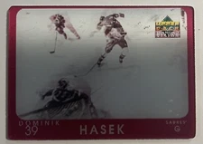 1997-98 Upper Deck Diamond Vision Signature Moves #S24 Dominik Hasek