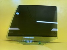 2009 - 2017 Volkswagen Tiguan Right Rear Passenger Side Door Movable Glass 2009 - 2017 Volkswagen Tiguan Right Rear Passenger Side Door Movable Glass