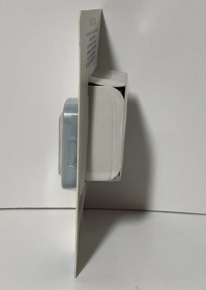 Vivitar Bluetooth Wireless Remote Phone Controller Green/White - NEW IN BOX - Image 4 of 4