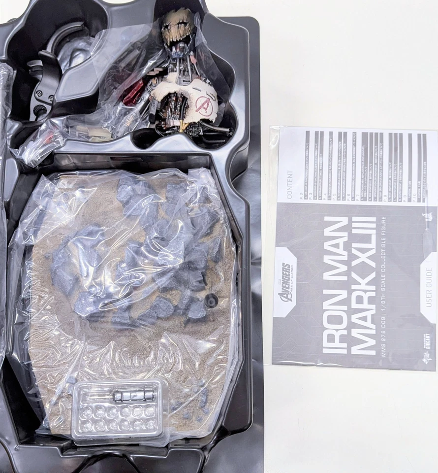 Hot Toys Avengers Age of Ultron IRON MAN MARK 43 XLIII DIECAST 1/6 Action Figure - image 4 of 4